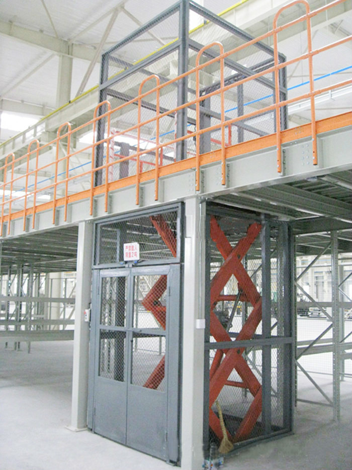 剪叉式升降平臺(tái).jpg 剪叉式升降平臺(tái).jpg